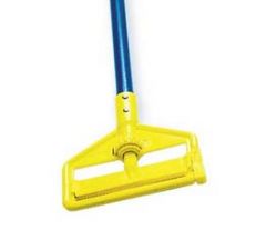 Rubbermaid FGH116000000 60" Invader Side Gate Wet Mop Handle